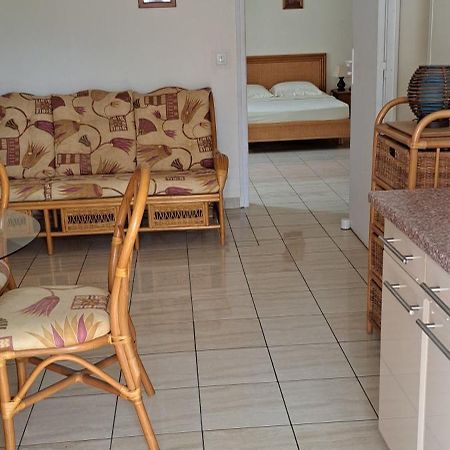 Logement Spacieux Deux Pieces A Baie Mahault Dış mekan fotoğraf
