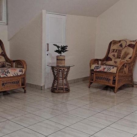 Logement Spacieux Deux Pieces A Baie Mahault Dış mekan fotoğraf