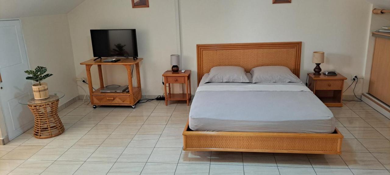 Logement Spacieux Deux Pieces A Baie Mahault Dış mekan fotoğraf