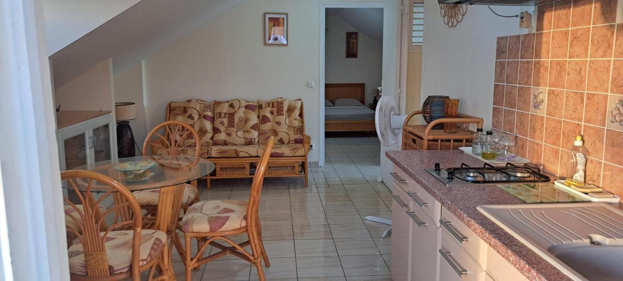 Logement Spacieux Deux Pieces A Baie Mahault Dış mekan fotoğraf