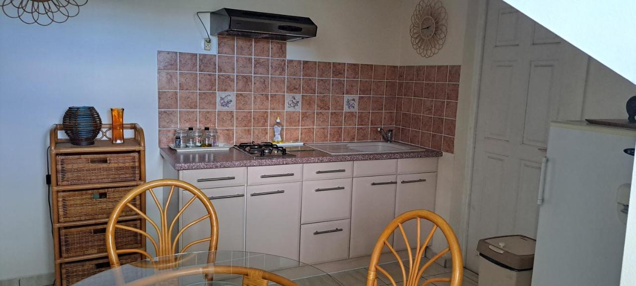 Logement Spacieux Deux Pieces A Baie Mahault Dış mekan fotoğraf