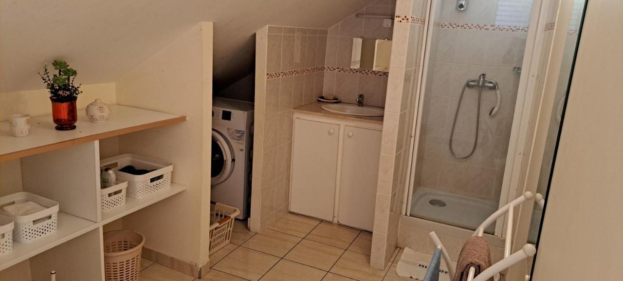 Logement Spacieux Deux Pieces A Baie Mahault Dış mekan fotoğraf