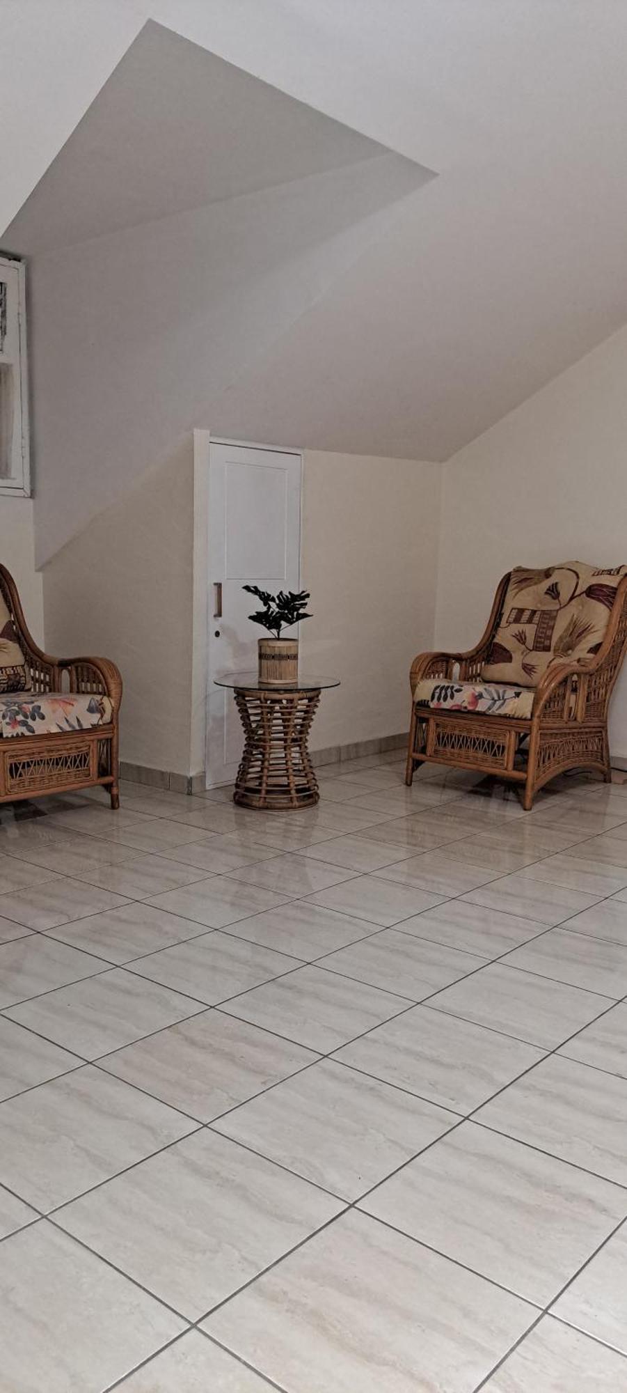 Logement Spacieux Deux Pieces A Baie Mahault Dış mekan fotoğraf